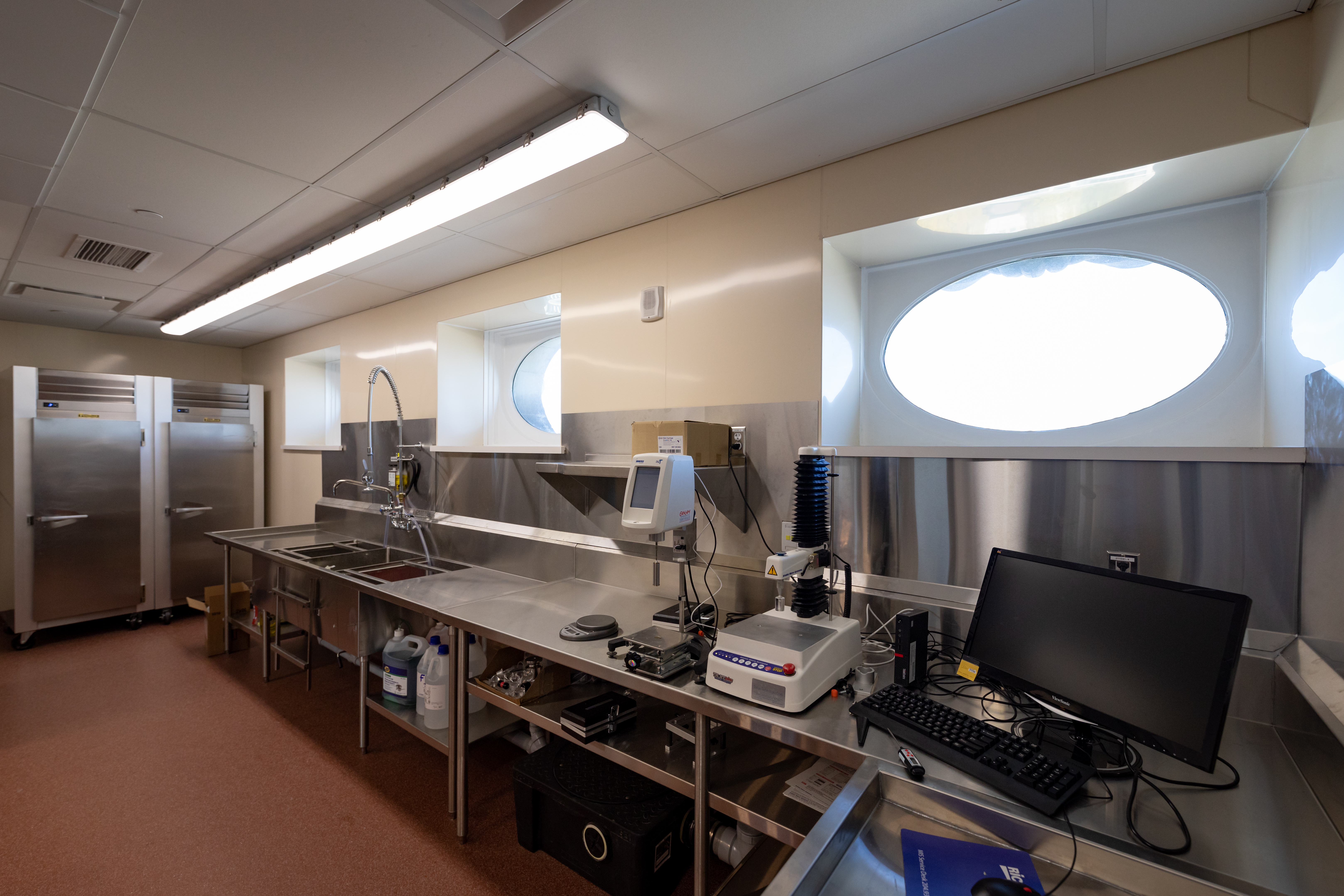 Image de l’intérieur de la Prairie Research Kitchen